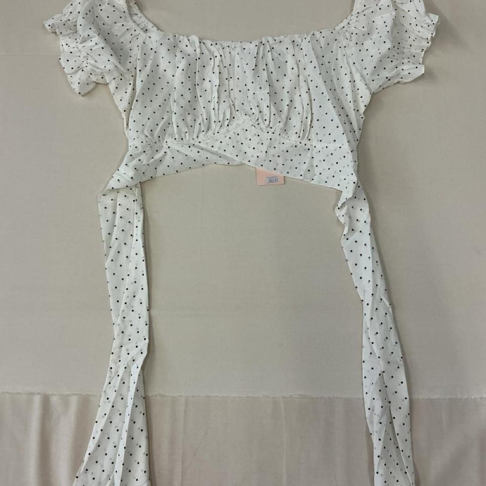 Europa white polka dot crop top